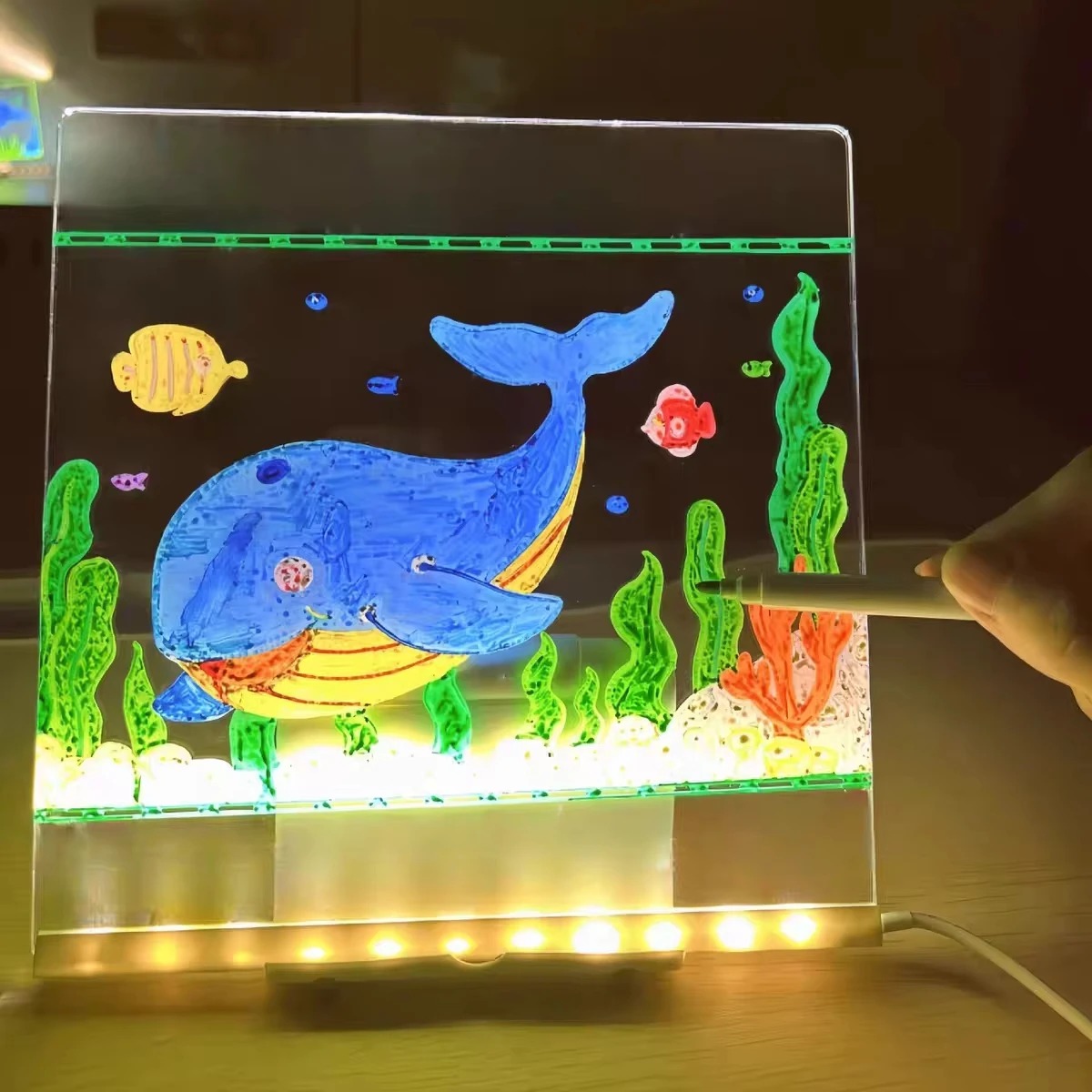 マジックグロー キッズ ドローイングボード：再利用可能なLC - Kids Toys Drawing のレビューと価格